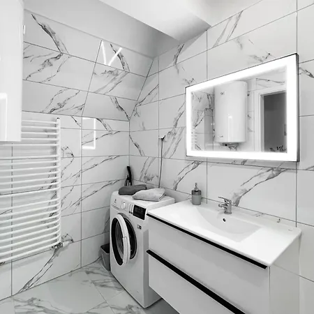 Orkana Centrum Apartment *