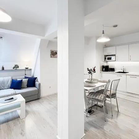 Orkana Centrum Apartment *