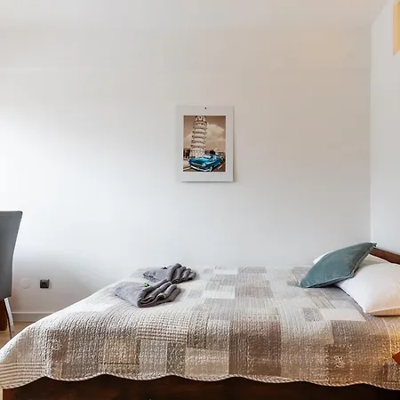 Orkana Centrum 아파트