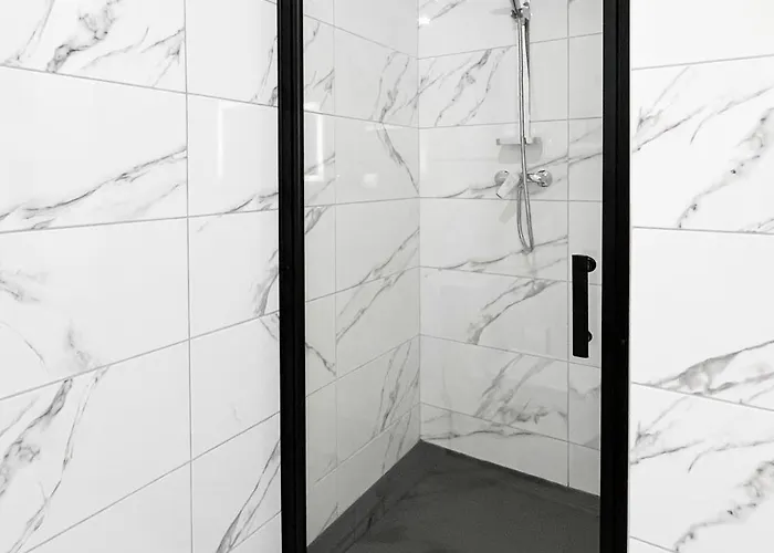 Orkana Centrum 아파트 *