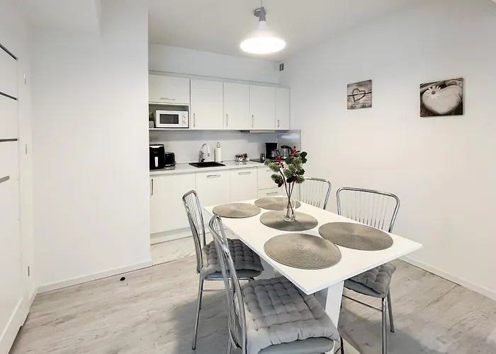 Orkana Centrum 아파트